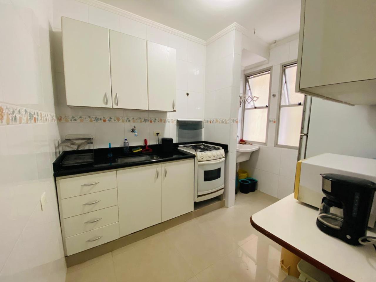 Apto De Um Dorm Centro Pitangueiras Guarujá Extérieur photo